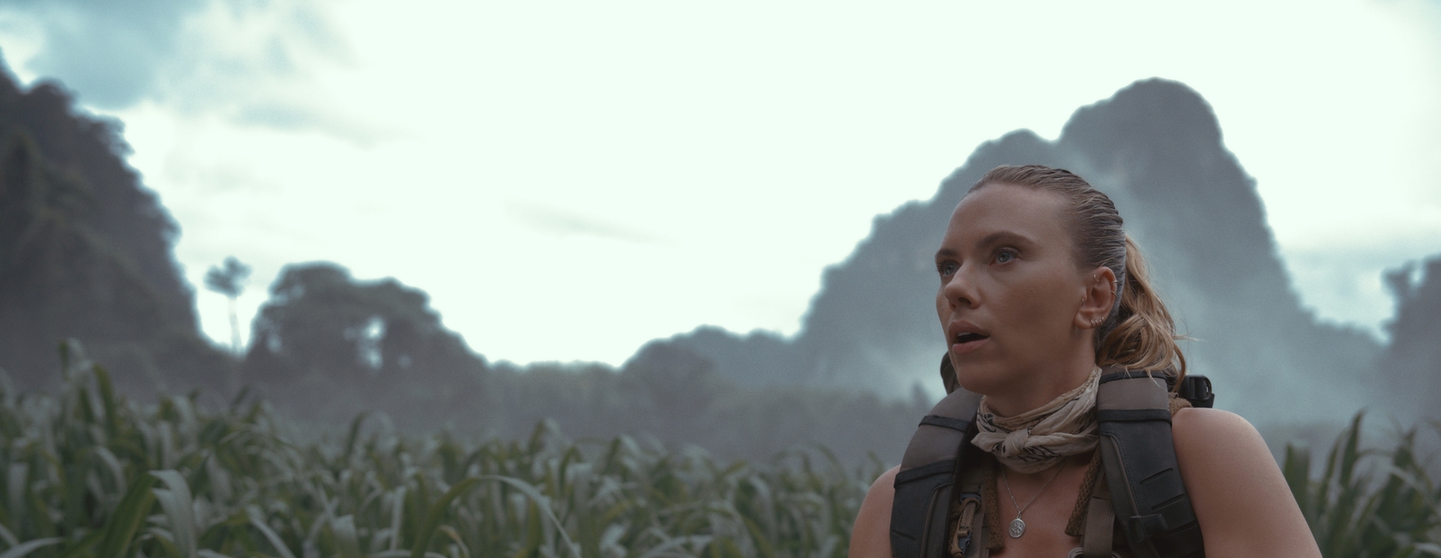 Scarlett Johansson in „Jurassic World: Die Wiedergeburt“ (© Universal Pictures)