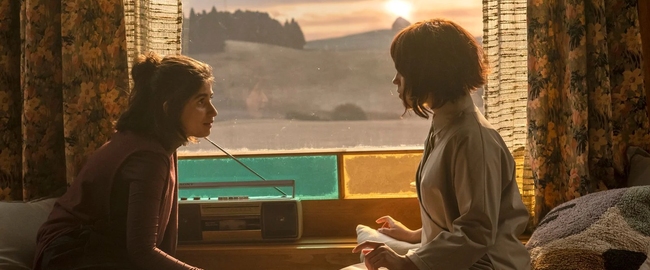 „Wednesday“-Star Jenna Ortega als künstliche Freundin: Taika Waititis „Klara und die Sonne“ kommt am 29. Oktober ins Kino