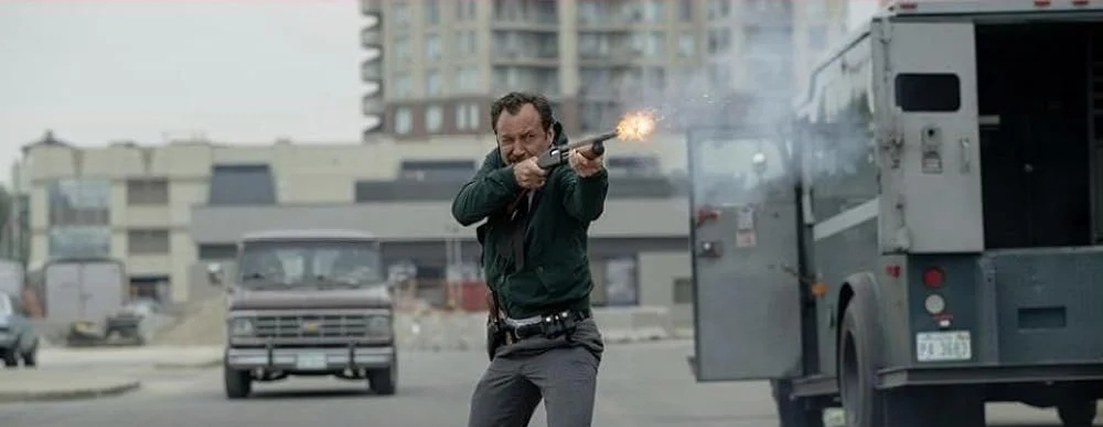 Jude Law in „The Order“ (© Amazon Prime Video)