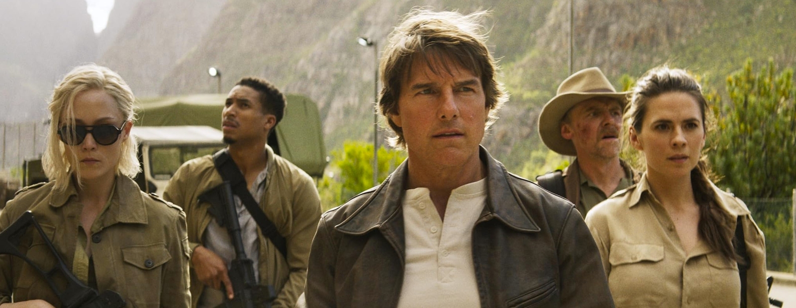 Pom Klementieff, Greg Tarzan Davis, Tom Cruise, Simon Pegg und Hayley Atwell in „Mission: Impossible - The Final Reckoning“ (© Sony Pictures/Paramount)