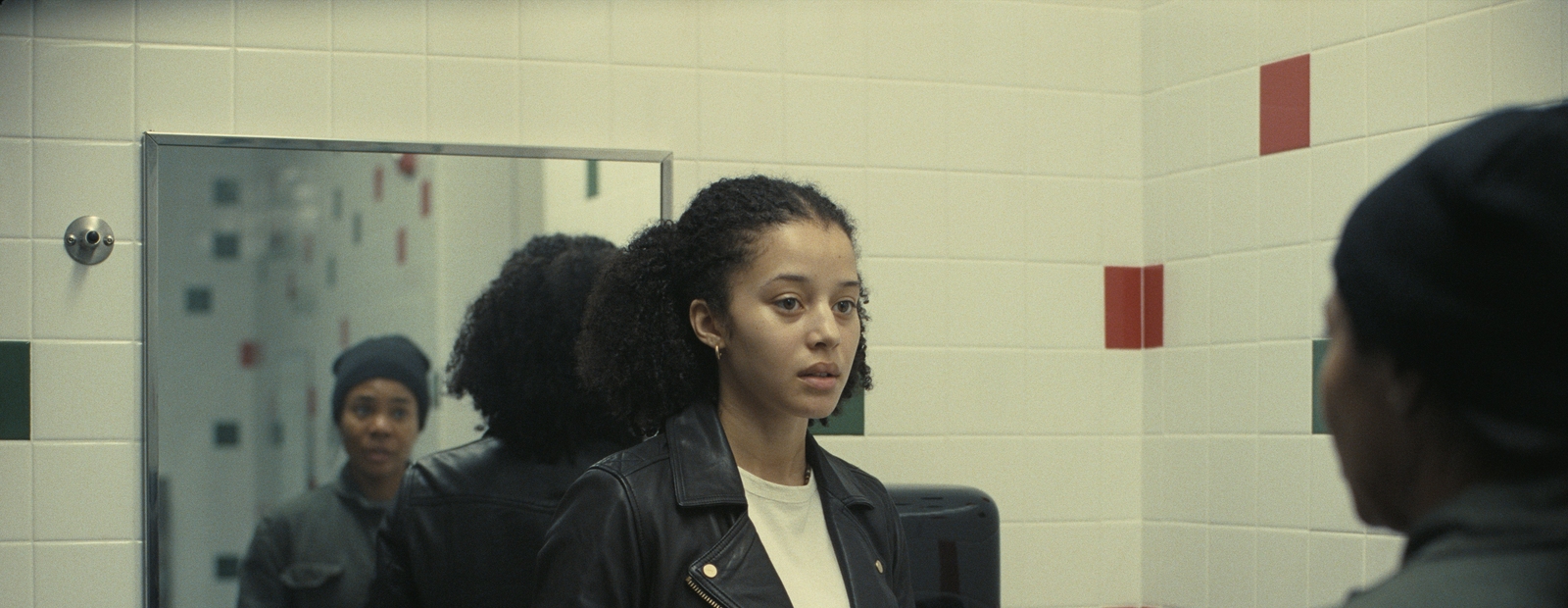 Chase Infinity in „One Battle After Another“ (© Warner Bros.)