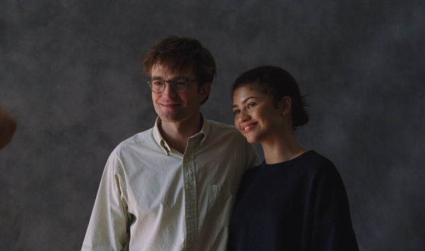 Robert Pattinson und Zendaya in „Das Drama“ (© Leonine Studios)