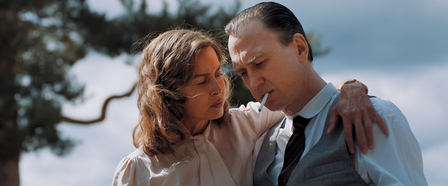 Volker Schlöndorff drehte in Albert Einsteins Ferienhaus: „Heimsuchung“ mit Lars Eidinger und Martina Gedeck kommt am 15. Oktober ins Kino
