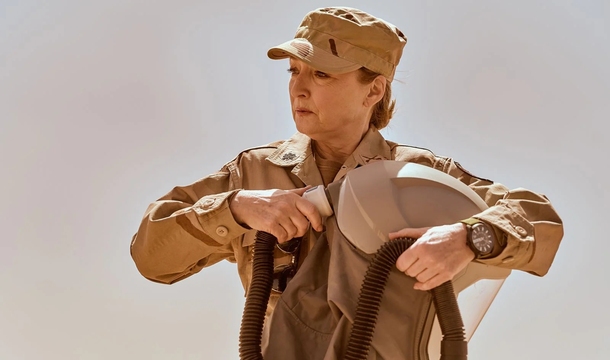 Lesley Manville in „Cold Storage“ (© StudioCanal)