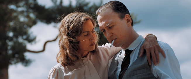 Volker Schlöndorff drehte in Albert Einsteins Ferienhaus: „Heimsuchung“ mit Lars Eidinger und Martina Gedeck kommt am 15. Oktober ins Kino