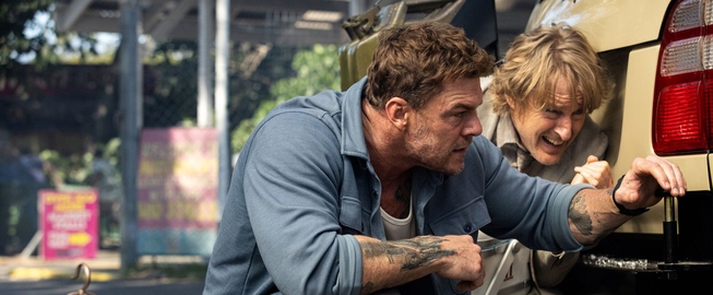 „Reacher“-Star Alan Ritchson fährt gegen die Uhr: „Runner“ kommt am 17. September ins Kino – mit Owen Wilson auf dem Beifahrersitz